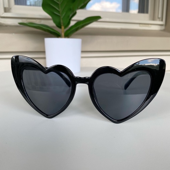 New, Black, Heart-Shaped, Sunglasses! - Picture 2 of 5